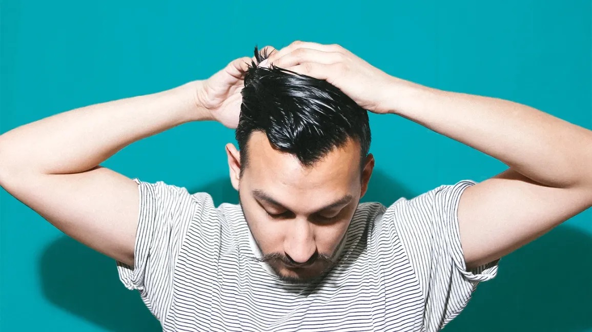 Explained: Hair Serum Solutions For Men’s Common Hair Issues